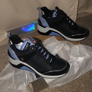 Skechers Million - High N Fly